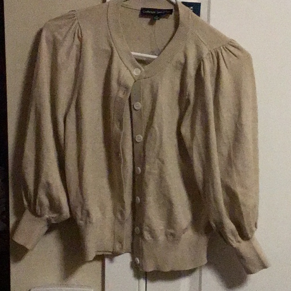 Catherine Malandrino Cream Quarter length sleeve sweater.